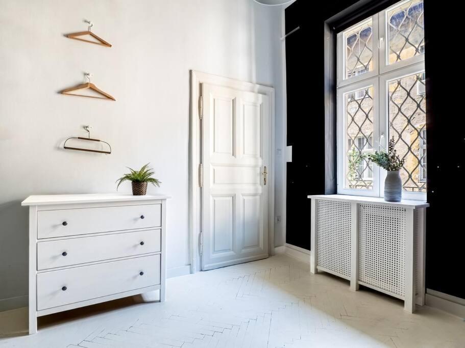 Broadway 2bedroom Apartman Budapest